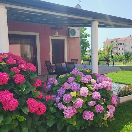 Apartments Dragica Πόρετς Εξωτερικό φωτογραφία