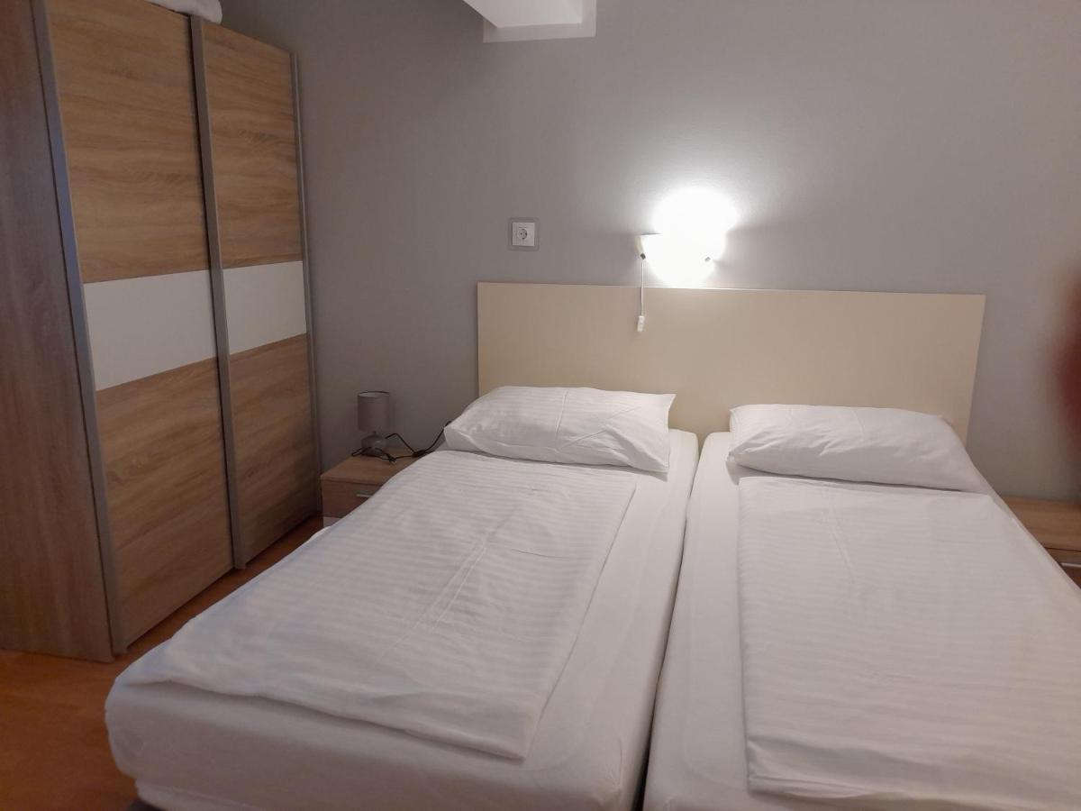 Apartments Dragica Πόρετς Εξωτερικό φωτογραφία