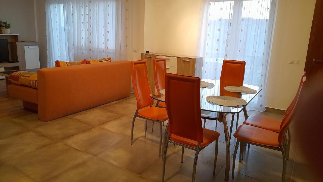 Apartments Dragica Πόρετς Εξωτερικό φωτογραφία