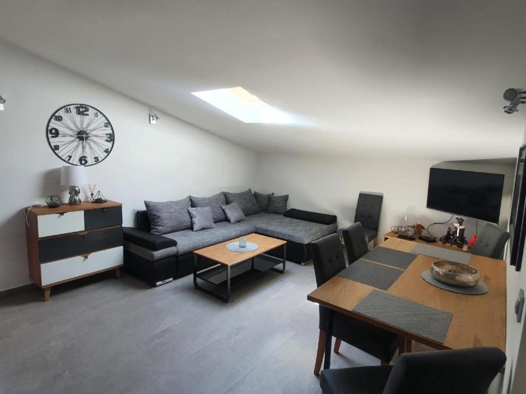 Apartments Dragica Πόρετς Εξωτερικό φωτογραφία