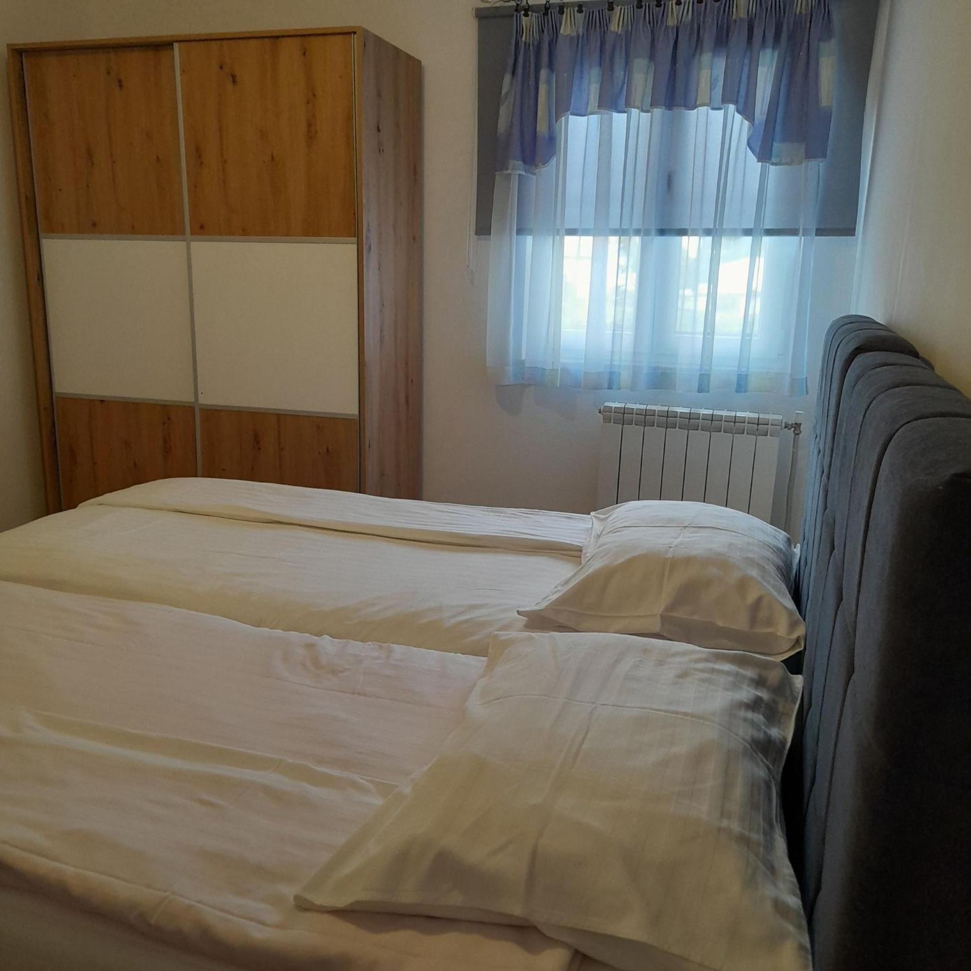 Apartments Dragica Πόρετς Εξωτερικό φωτογραφία