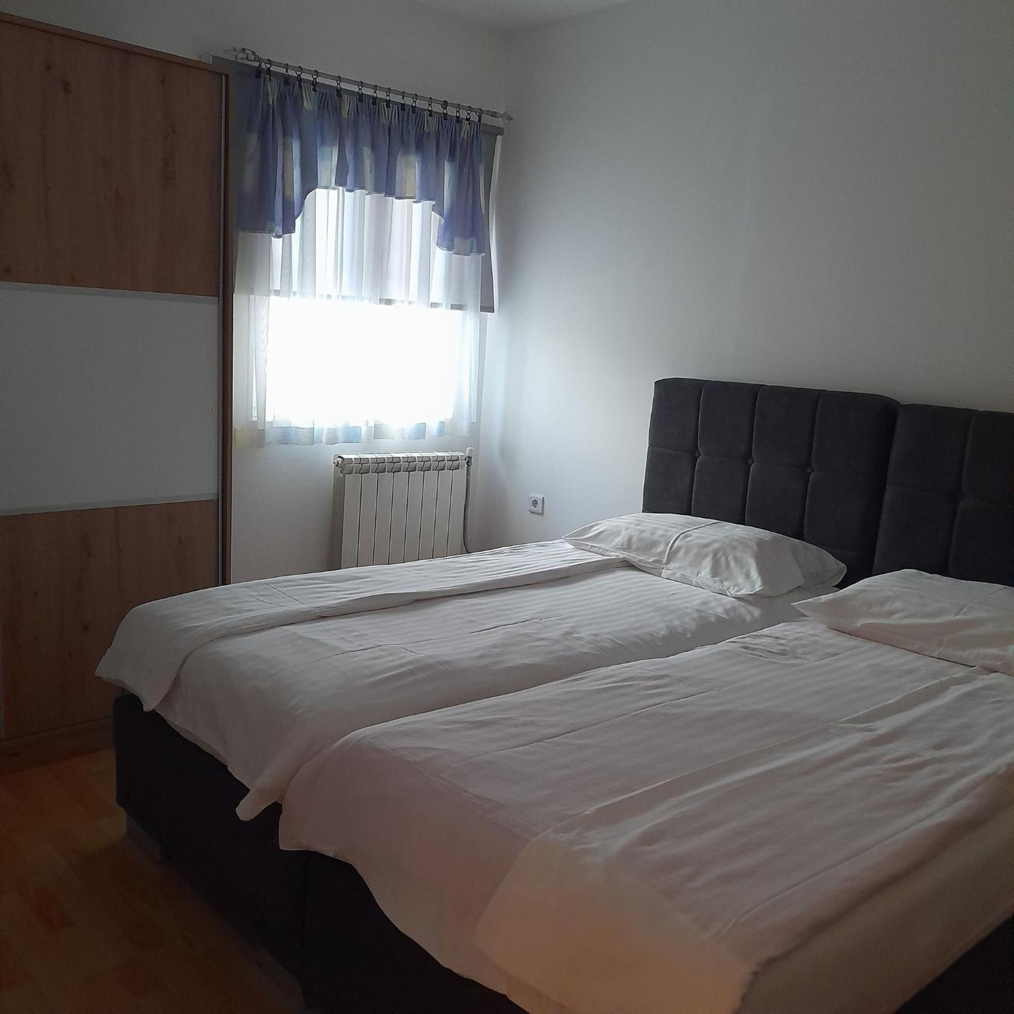Apartments Dragica Πόρετς Εξωτερικό φωτογραφία