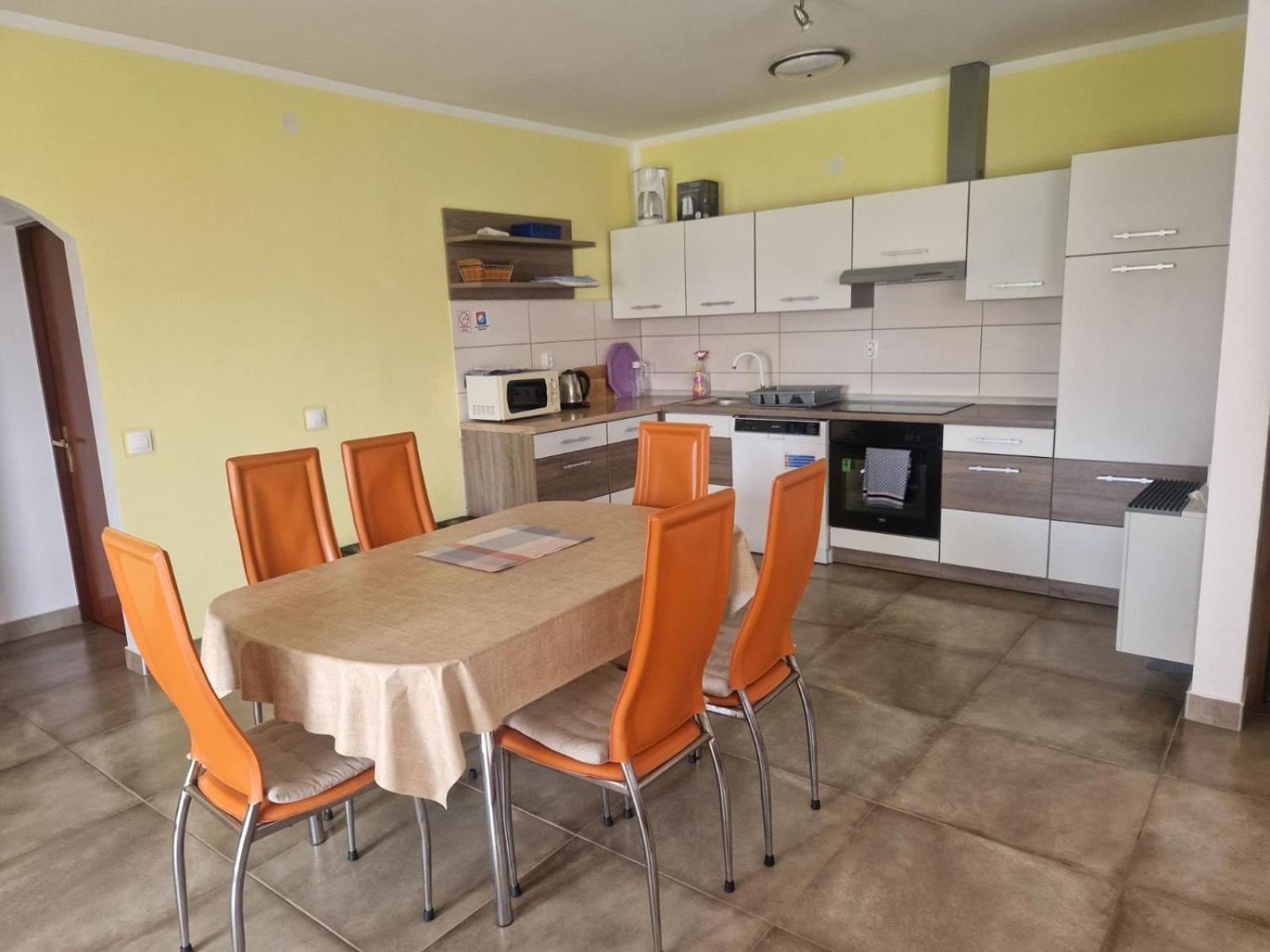 Apartments Dragica Πόρετς Εξωτερικό φωτογραφία