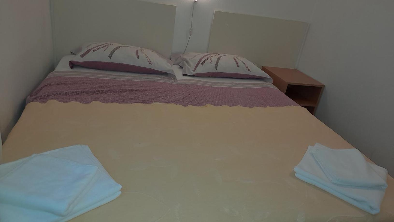 Apartments Dragica Πόρετς Εξωτερικό φωτογραφία