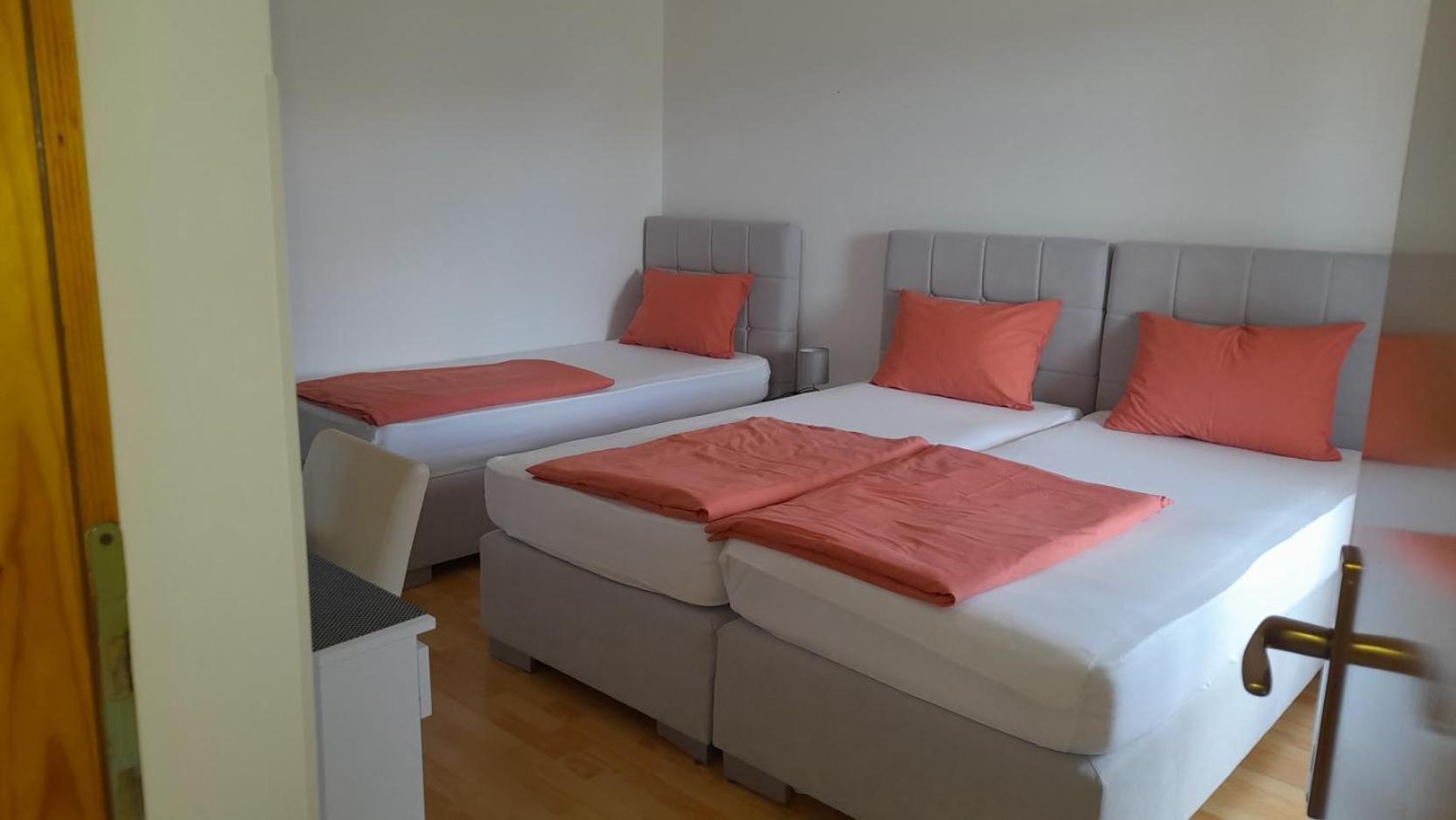 Apartments Dragica Πόρετς Εξωτερικό φωτογραφία