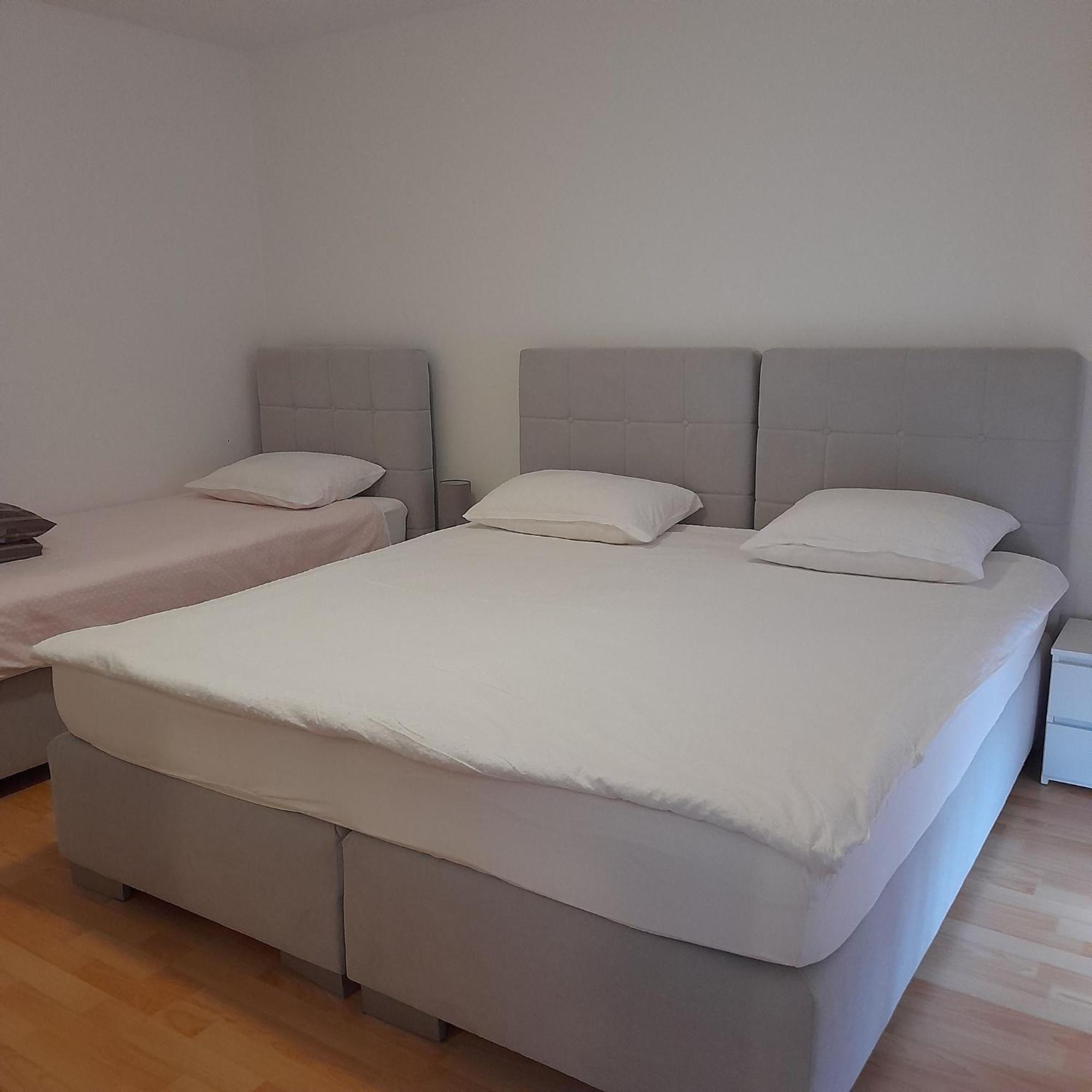 Apartments Dragica Πόρετς Εξωτερικό φωτογραφία